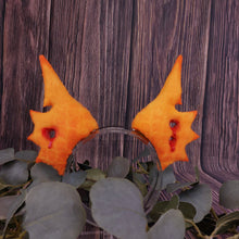 Load image into Gallery viewer, Gore Dragon Ears
